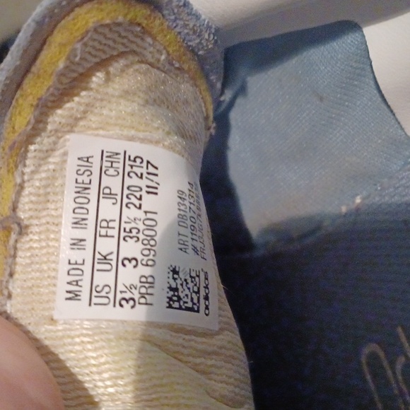 4/$30 Blue Adidas Flat Bottom Sneakers - Size US 3.5 (Youth) - Picture 9 of 9